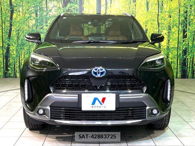 Toyota YARIS CROSS 2023-06 7459149-13
