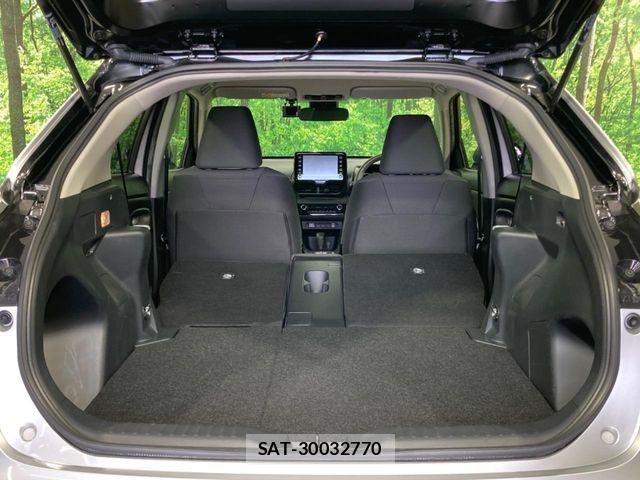 Toyota YARIS CROSS 2021-08 7459169-9