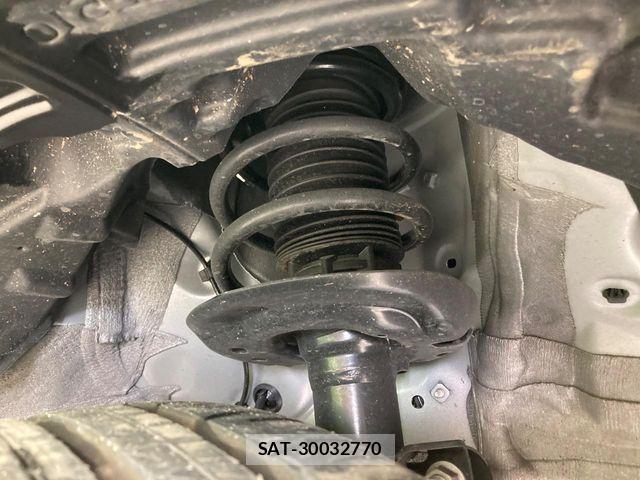 Toyota YARIS CROSS 2021-08 7459169-19