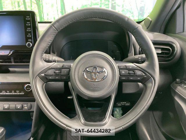 Toyota YARIS CROSS 2023-03 7459151-11