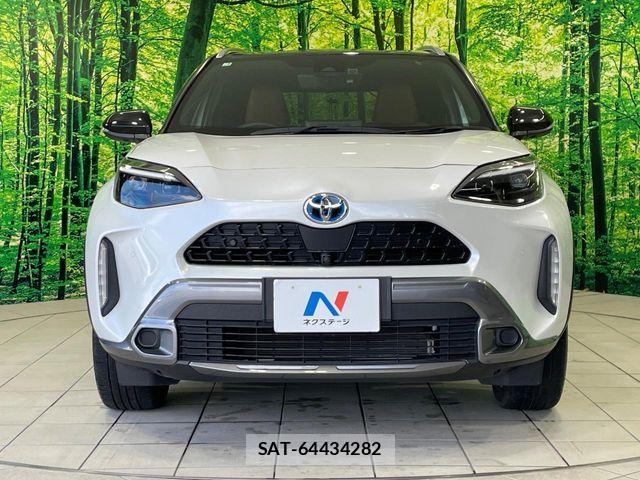 Toyota YARIS CROSS 2023-03 7459151-14