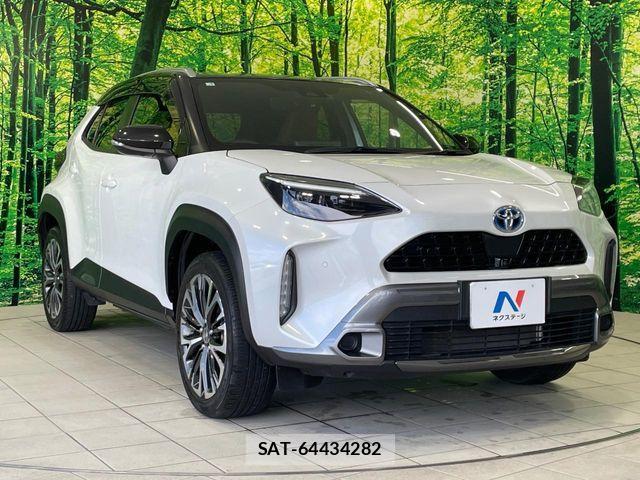 Toyota YARIS CROSS 2023-03 7459151-16