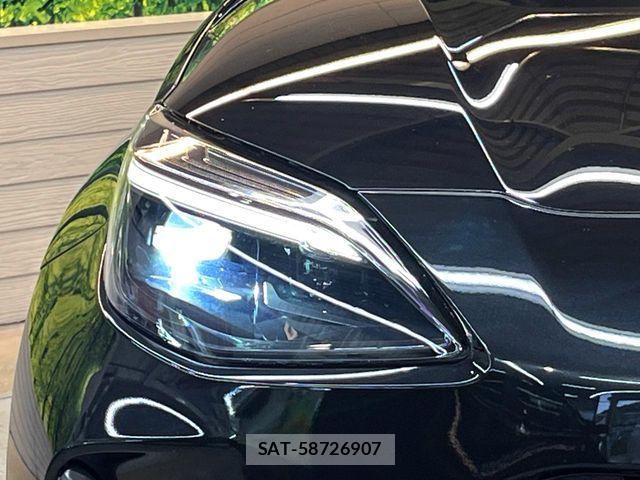 Toyota YARIS CROSS 2022-10 7459162-12
