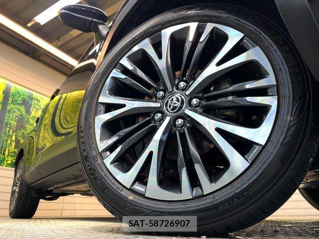Toyota YARIS CROSS 2022-10 7459162-13