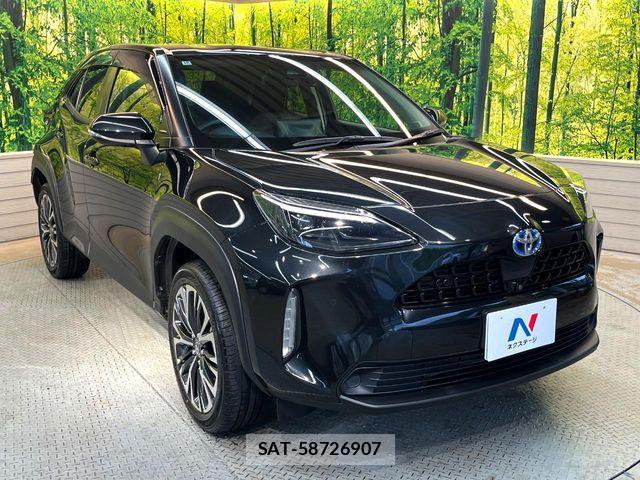 Toyota YARIS CROSS 2022-10 7459162-16