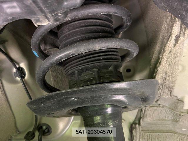 Toyota YARIS CROSS 2023-07 7459146-19