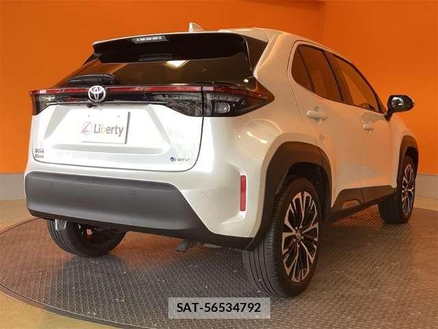 Toyota YARIS CROSS 2025-07 7459137-11