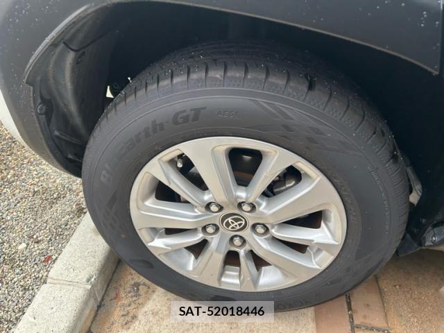 Toyota YARIS CROSS 2021-11 7459181-22