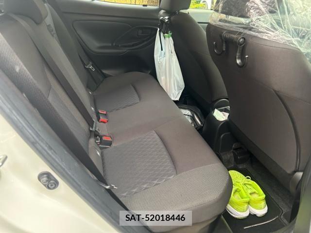 Toyota YARIS CROSS 2021-11 7459181-5