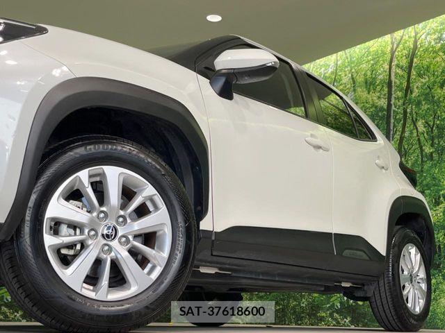 Toyota YARIS CROSS 2021-12 7459166-13