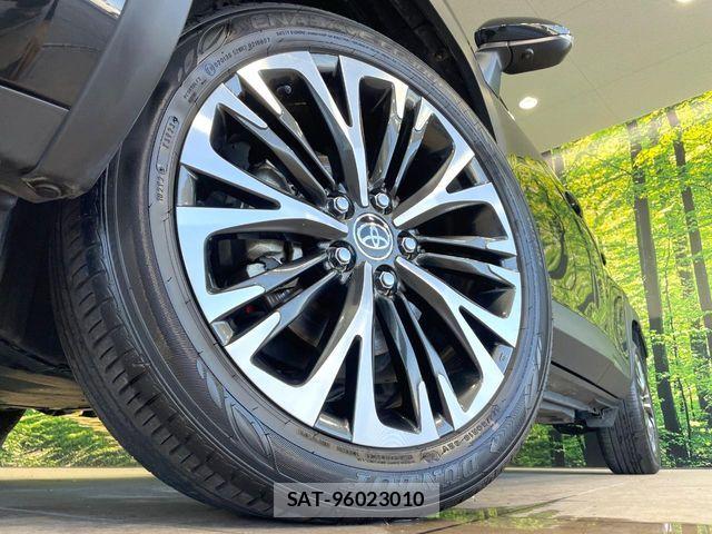 Toyota YARIS CROSS 2023-10 7459152-12