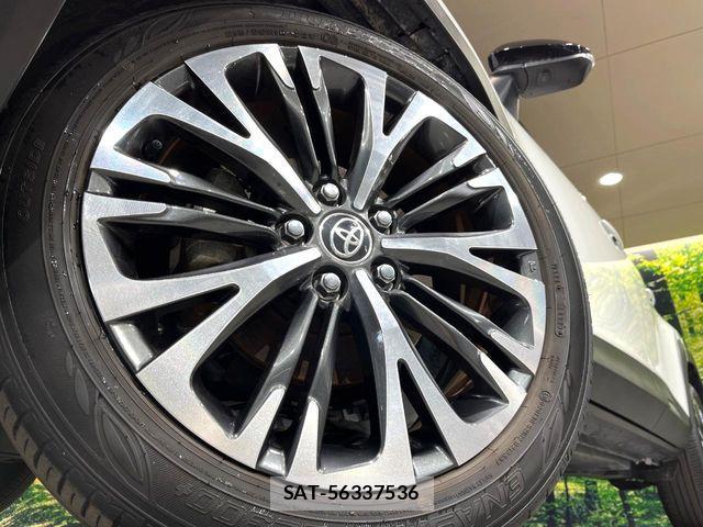 Toyota YARIS CROSS 2023-11 7504139-13