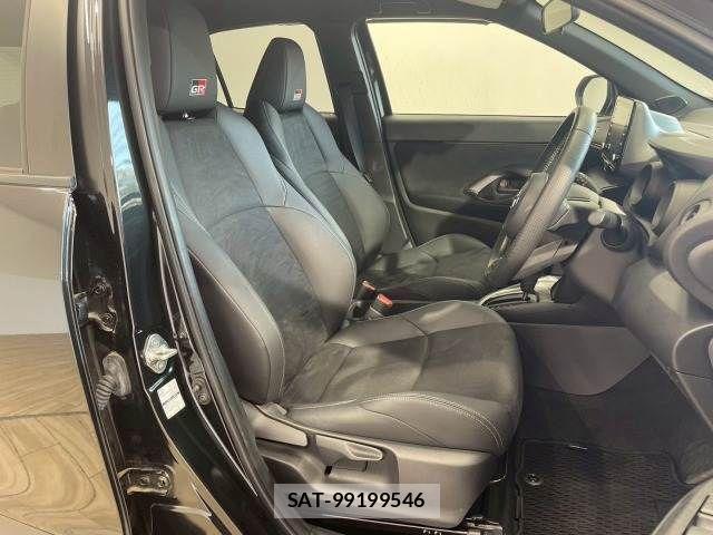 Toyota YARIS CROSS 2023-05 7504107-10