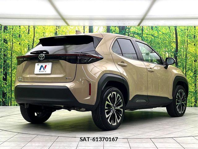 Toyota YARIS CROSS 2025-07 7504129-16