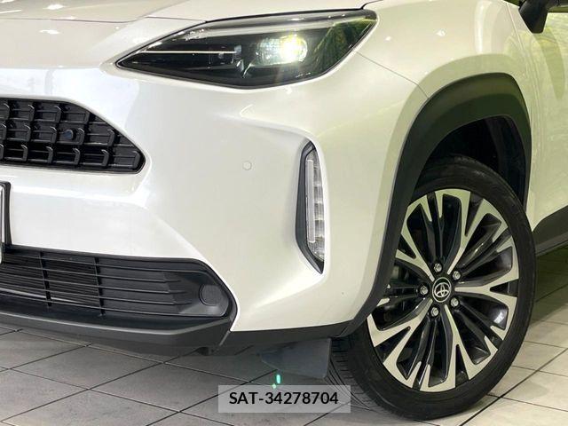 Toyota YARIS CROSS 2023-10 7504132-11