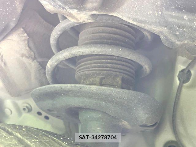 Toyota YARIS CROSS 2023-10 7504132-19