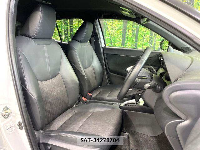 Toyota YARIS CROSS 2023-10 7504132-7