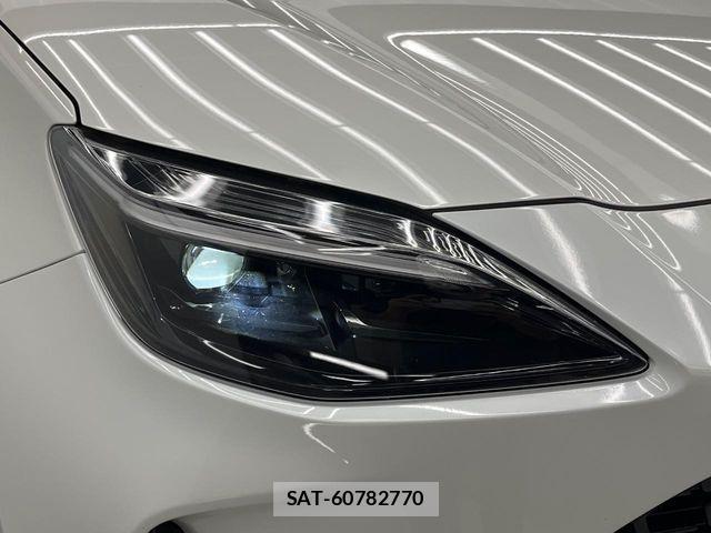 Toyota YARIS CROSS 2021-10 7504157-11