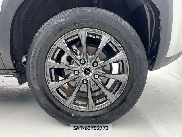 Toyota YARIS CROSS 2021-10 7504157-12