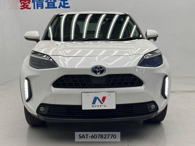 Toyota YARIS CROSS 2021-10 7504157-13
