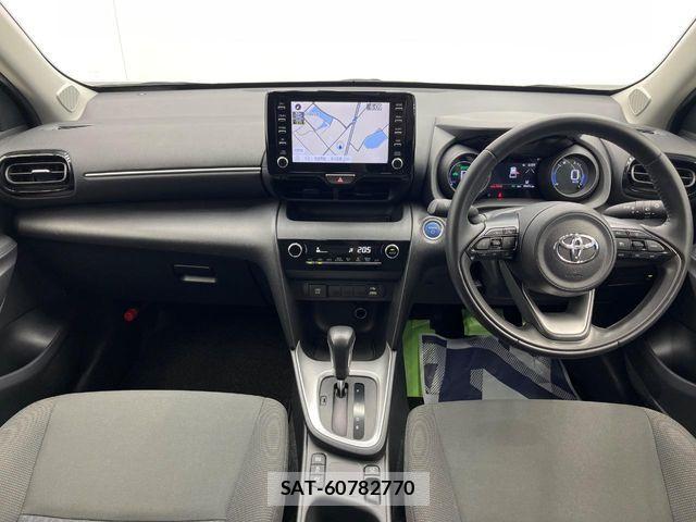Toyota YARIS CROSS 2021-10 7504157-1