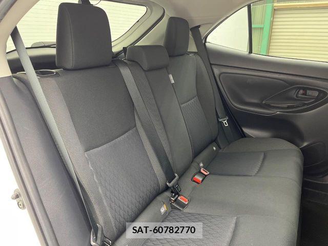 Toyota YARIS CROSS 2021-10 7504157-8