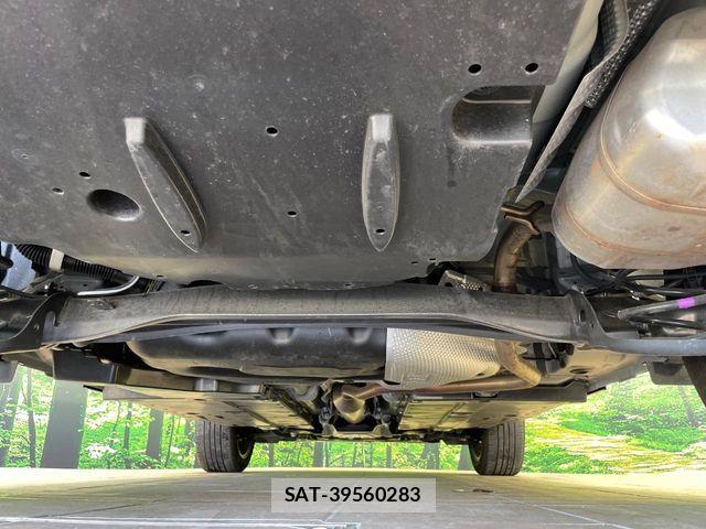 Toyota YARIS CROSS 2022-09 7504141-18