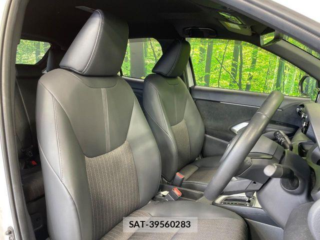 Toyota YARIS CROSS 2022-09 7504141-7