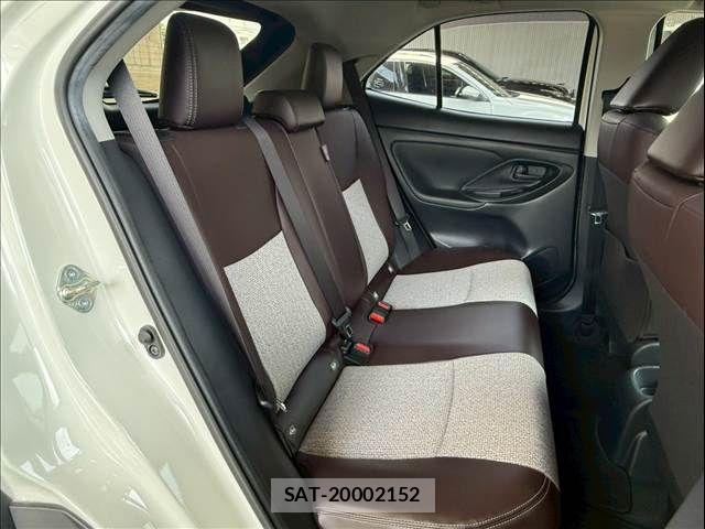 Toyota YARIS CROSS 2020-11 7504143-5