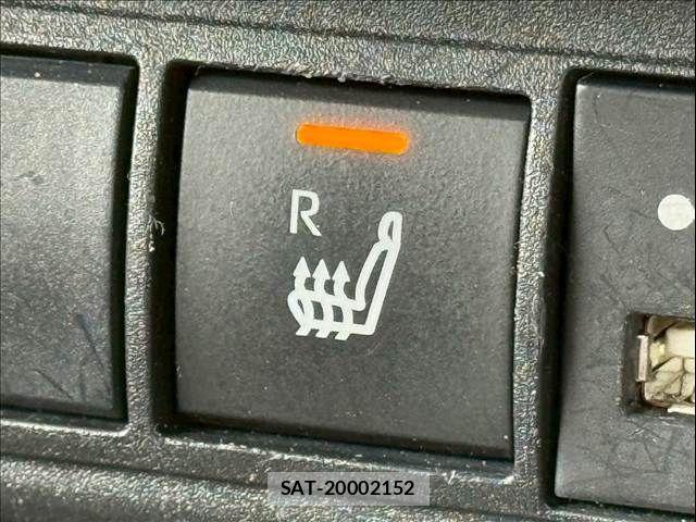 Toyota YARIS CROSS 2020-11 7504143-7