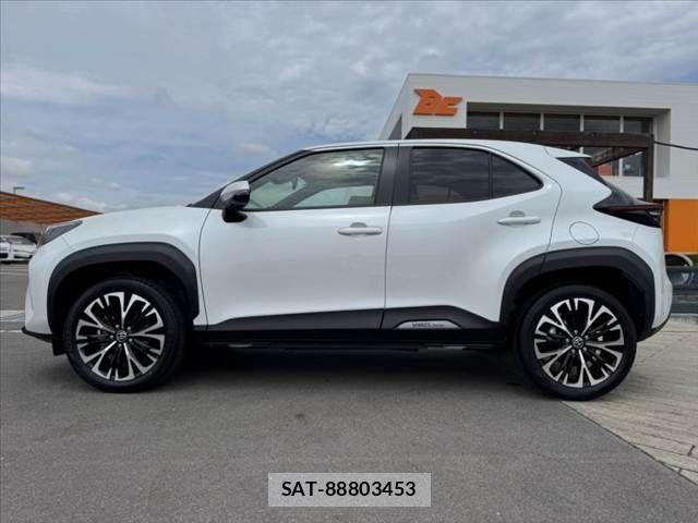 Toyota YARIS CROSS 2024-09 7504140-10