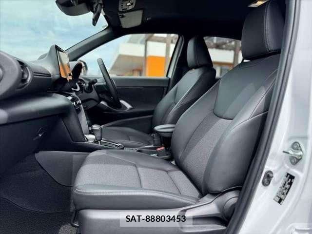 Toyota YARIS CROSS 2024-09 7504140-16