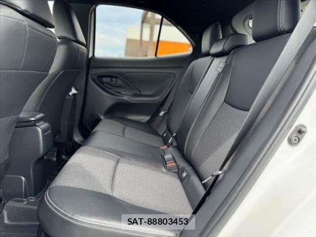 Toyota YARIS CROSS 2024-09 7504140-17
