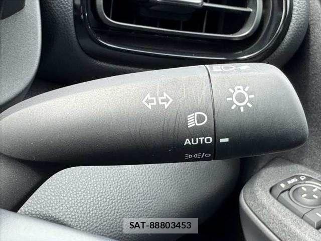 Toyota YARIS CROSS 2024-09 7504140-24