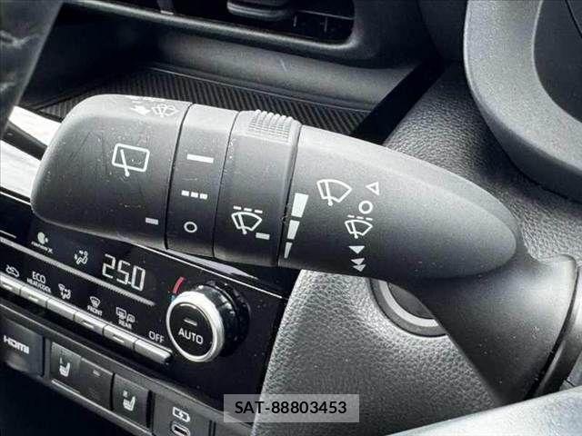 Toyota YARIS CROSS 2024-09 7504140-25