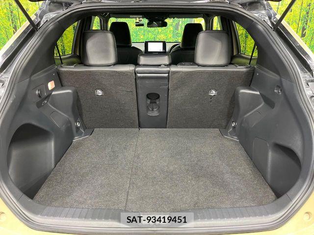 Toyota YARIS CROSS 2024-12 7504138-9