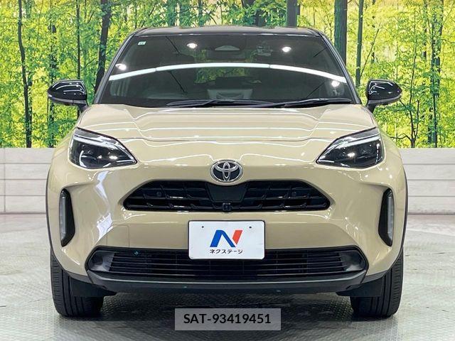 Toyota YARIS CROSS 2024-12 7504138-13