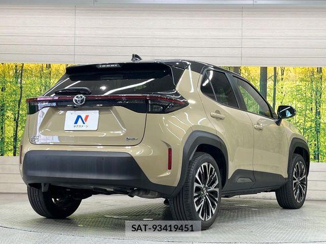 Toyota YARIS CROSS 2024-12 7504138-16