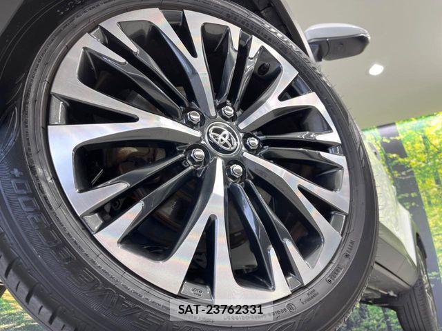 Toyota YARIS CROSS 2023-09 7504130-12