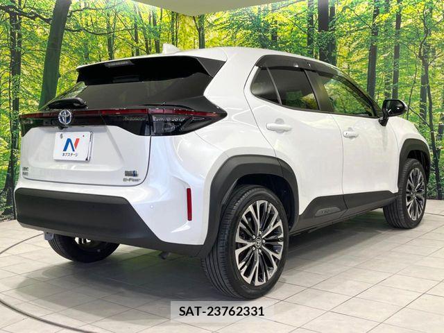 Toyota YARIS CROSS 2023-09 7504130-16