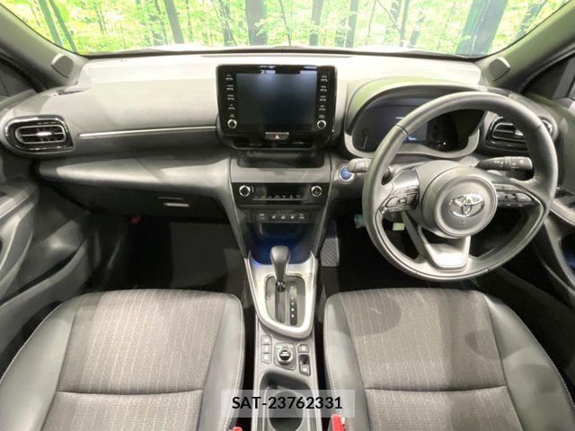 Toyota YARIS CROSS 2023-09 7504130-1