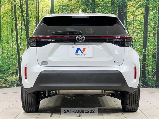 Toyota YARIS CROSS 2025-06 7504108-14