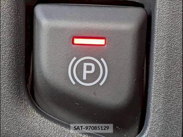 Toyota YARIS CROSS 2024-05 7504142-10
