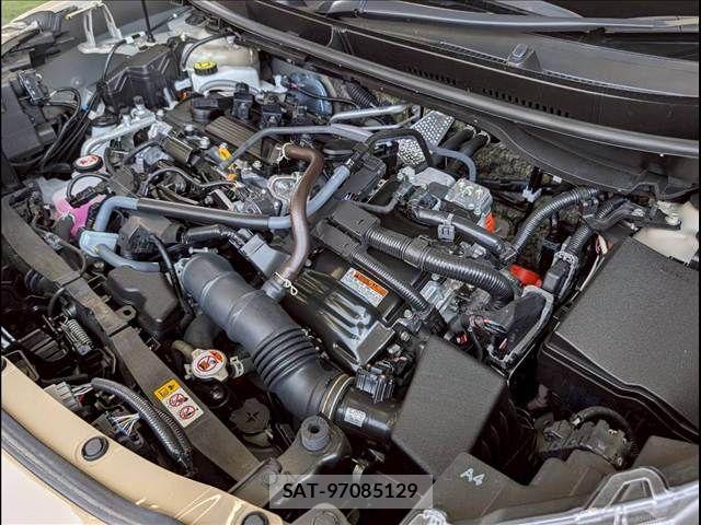 Toyota YARIS CROSS 2024-05 7504142-17