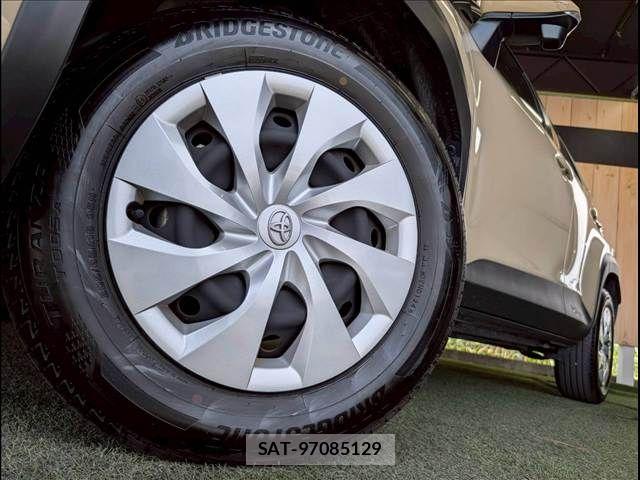 Toyota YARIS CROSS 2024-05 7504142-18