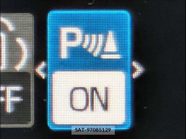 Toyota YARIS CROSS 2024-05 7504142-8