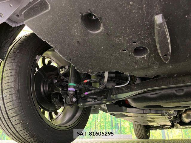 Toyota YARIS CROSS 2025-02 7504121-19