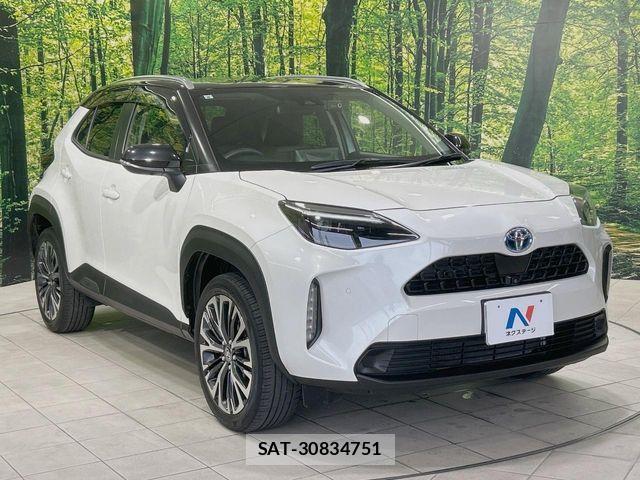 Toyota YARIS CROSS 2021-08 7504148-15