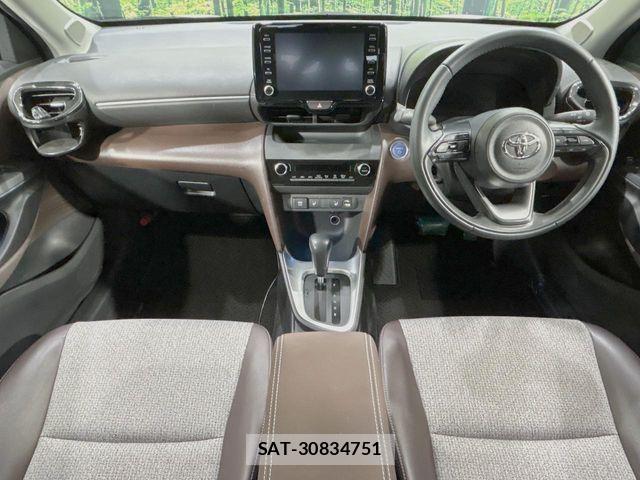 Toyota YARIS CROSS 2021-08 7504148-1
