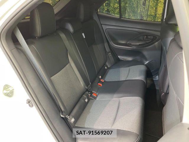 Toyota YARIS CROSS 2024-05 7504131-8